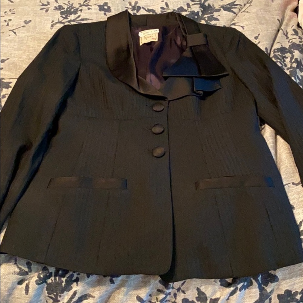 Tuxedo Style Jacket - image 4